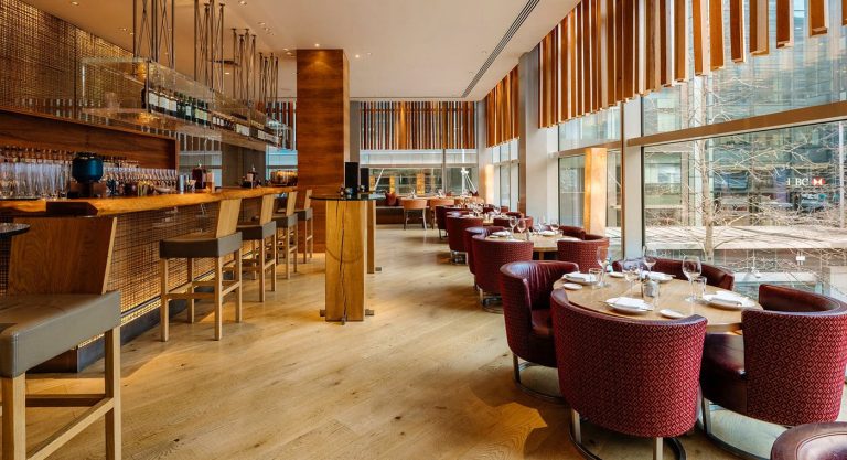 group dining 4 desktop 525895 05102023103725 768x417