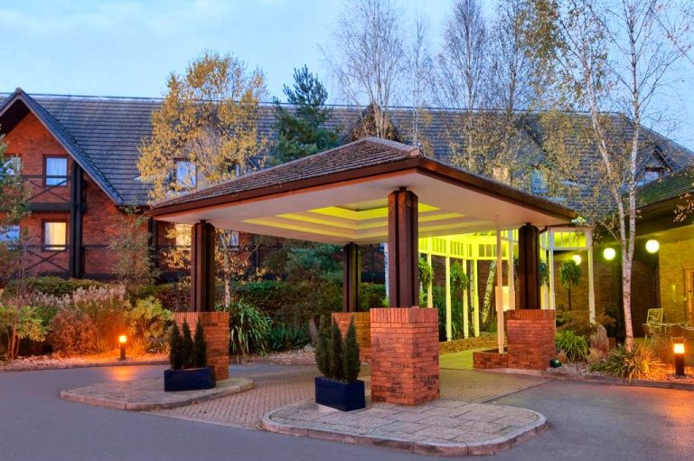 hilton southampton braken exterior 768x510