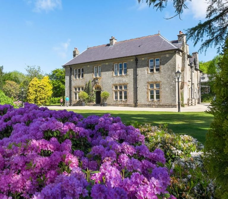 home hotel 960x840 cqx3h0 768x672