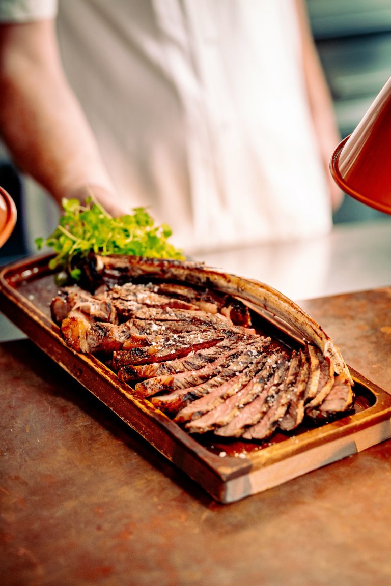 humblesteak2 15102024055559 768x1152