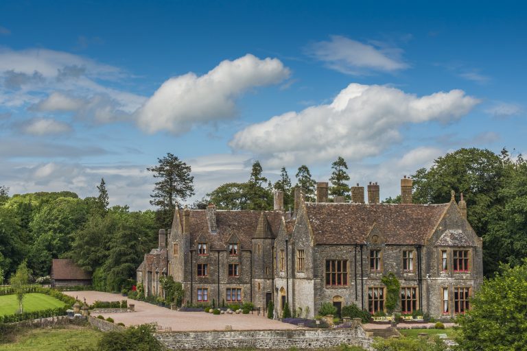 huntsham court   aerial view   ivista DSC7624 eahcwi 768x512