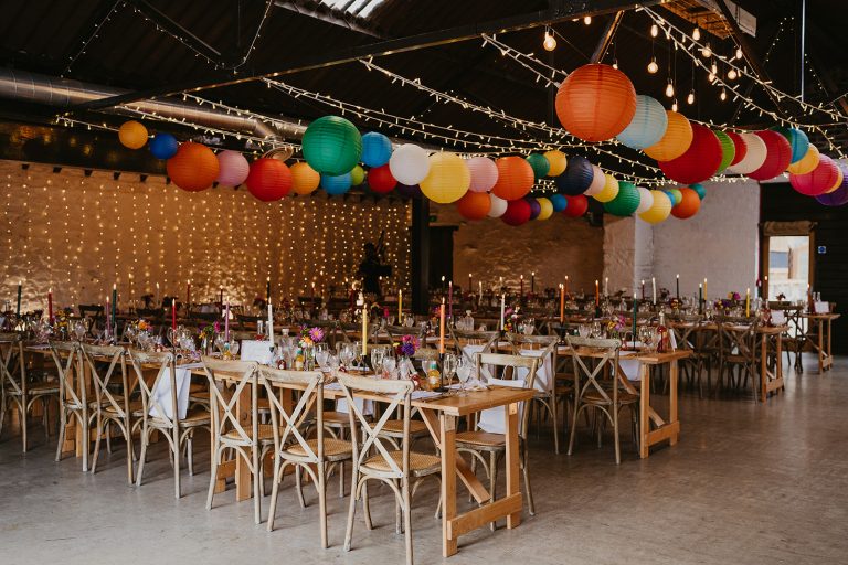 itsvictoriaphotography LeahStephenmrandmrsmclaren 591 768x512