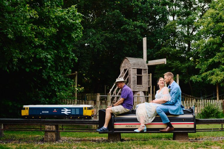 julesandjoe  668 robin sarah photographers 768x511