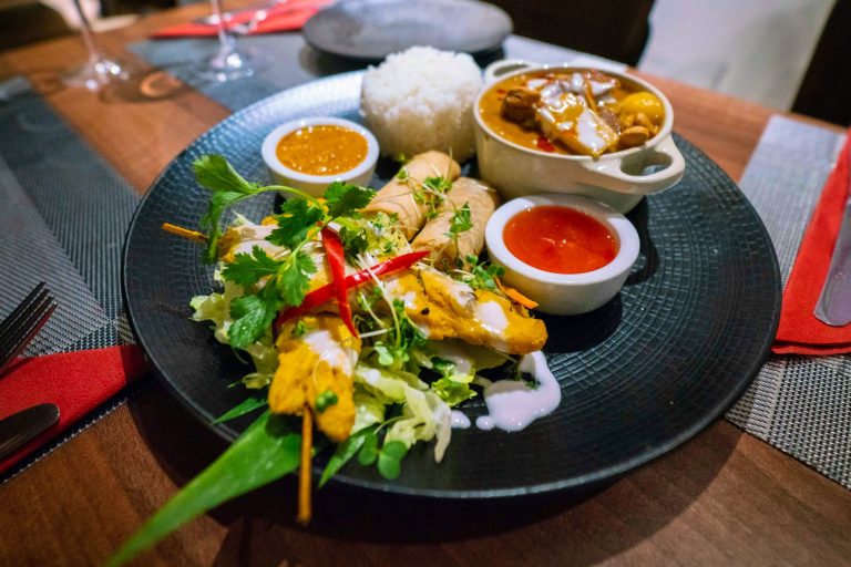 lemongrass thai fine dining2 uai 2064x1377 04072023021757 768x512