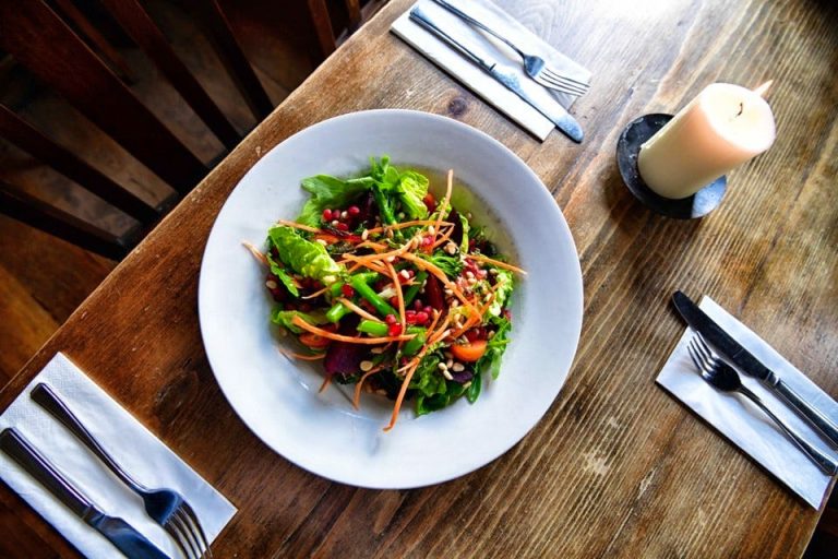 lighter inn salad 768x512