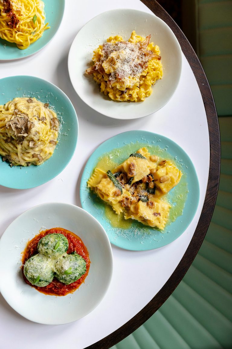 lina stores bloomberg arcade review 08122021043653 768x1151