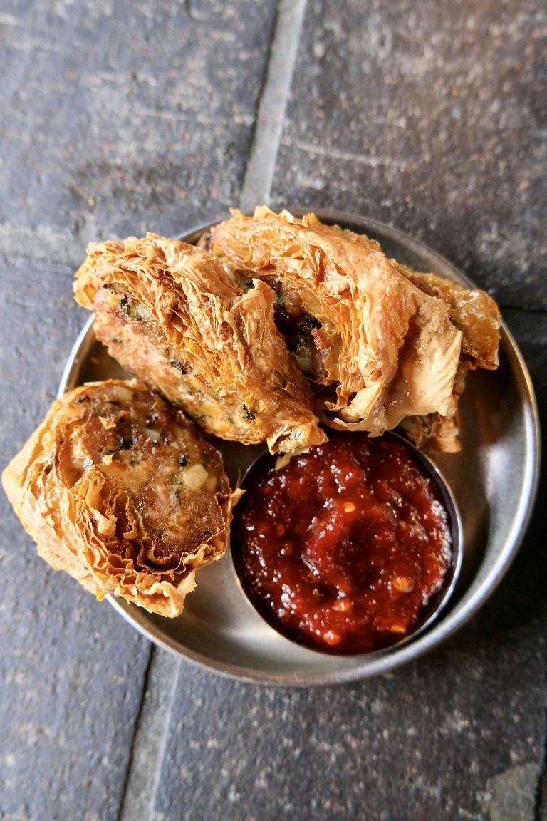 mambow clapton review 03042024085238 768x1152