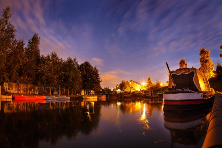 night time qkq1dh 768x512