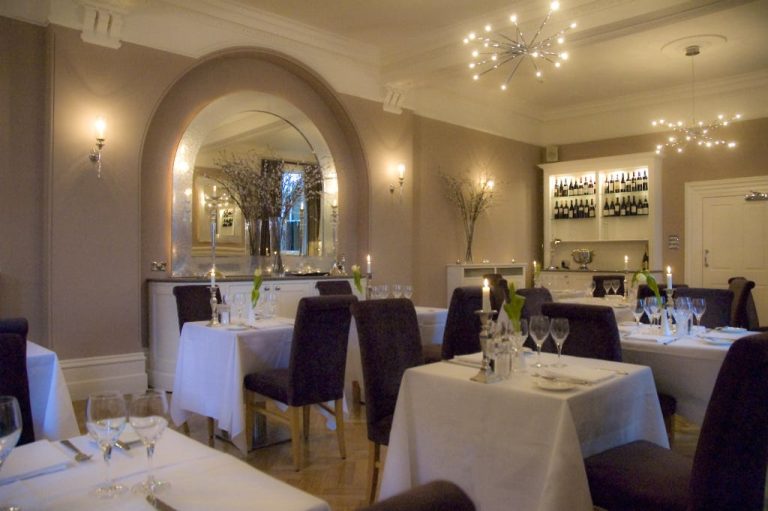 old dining room 2009   the old dining room 1mb 768x511