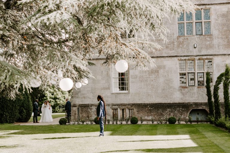 outdoor wedding venue 768x512