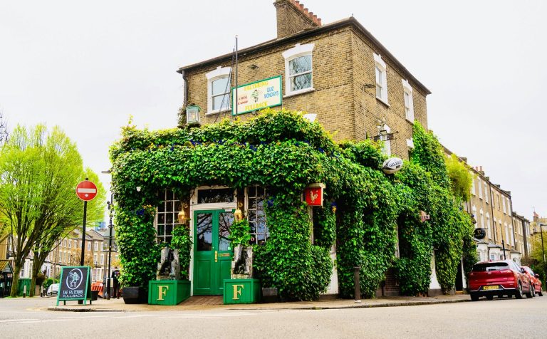 outside pub style 1 23112023040628 768x476