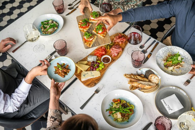 oxbo bankside table 17052024022350 768x511