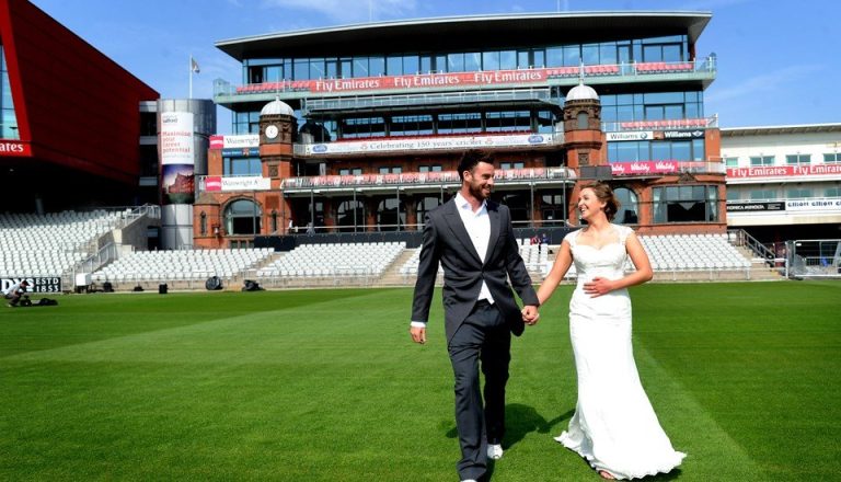 php eot 100415wedding 04email jjiwl0 768x440