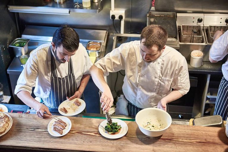 porta tapas chester 25092023012351 768x512