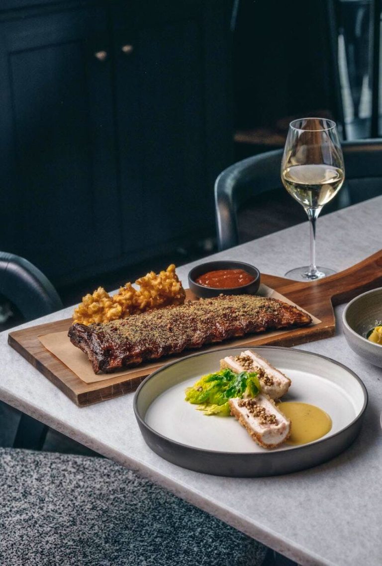 porte noir june 2022 lateef photography 76 836x1240 10052023041846 768x1139