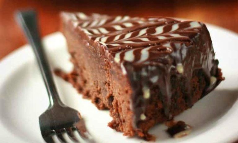 primrose cafe cake 03082023115946 768x461