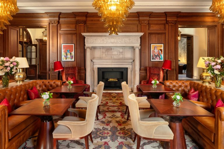 raffles london the drawing room 2 7c2a4470 16102023080432 768x512