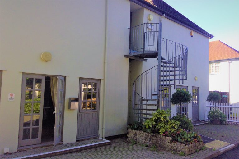 rearofSussex3 768x512