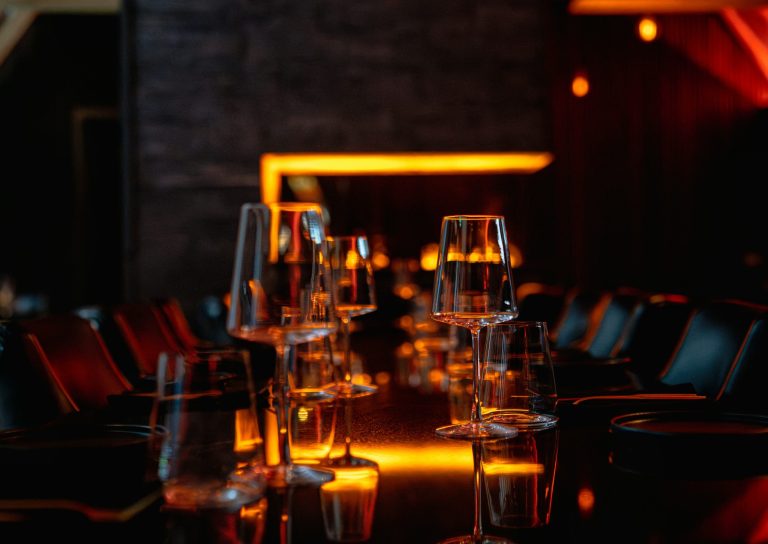 restaurant3 18102024015740 scaled 768x544