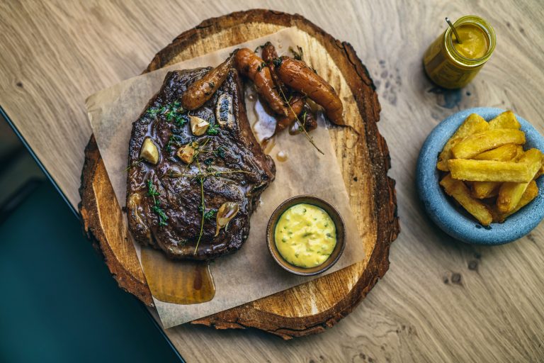 richard s hereford prime serlion virginia park lodge carrots bernaise lateef photography 15112019105137 768x512