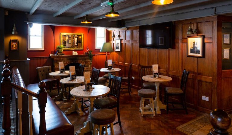 rose and crown sandhurst opening times 15042021080854 768x448