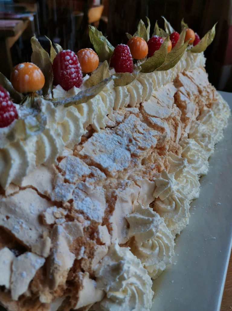 roulade 03012024022542 1 scaled 768x1030