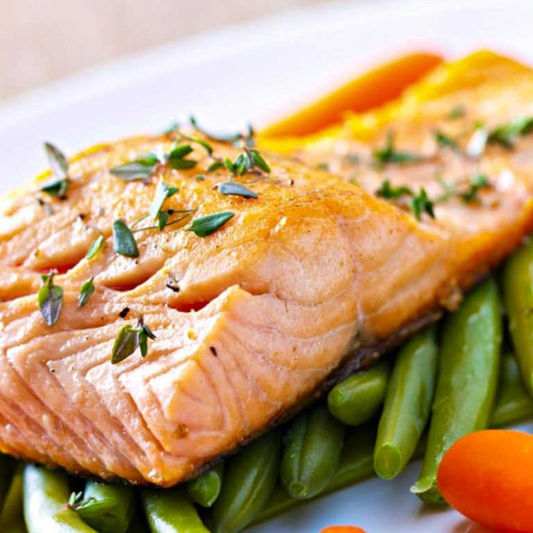 salmon grilled 05122022104301 1 768x768