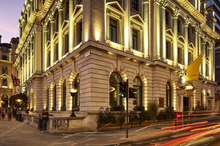 sofitel wildhoney 1362 highres 19072024111439 768x512