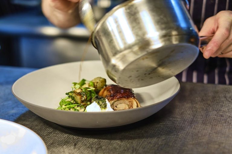 sofitel wildhoney 1533 highres 30072019020628 768x511