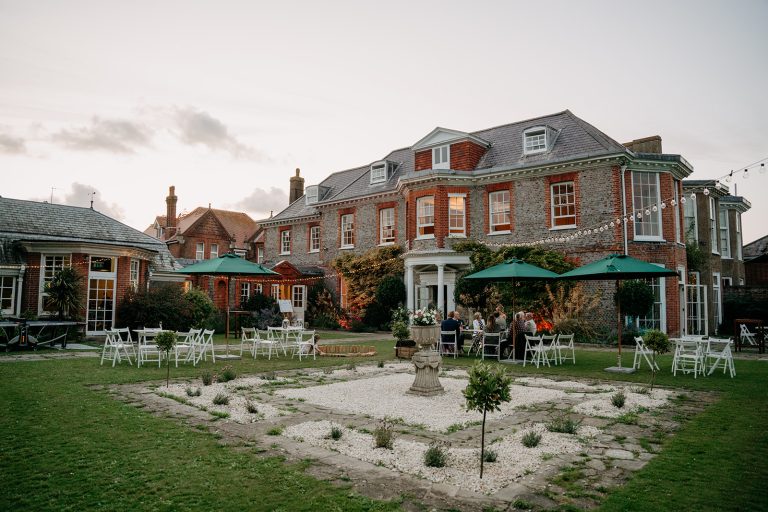 sophieandjayson 671 websize 768x512