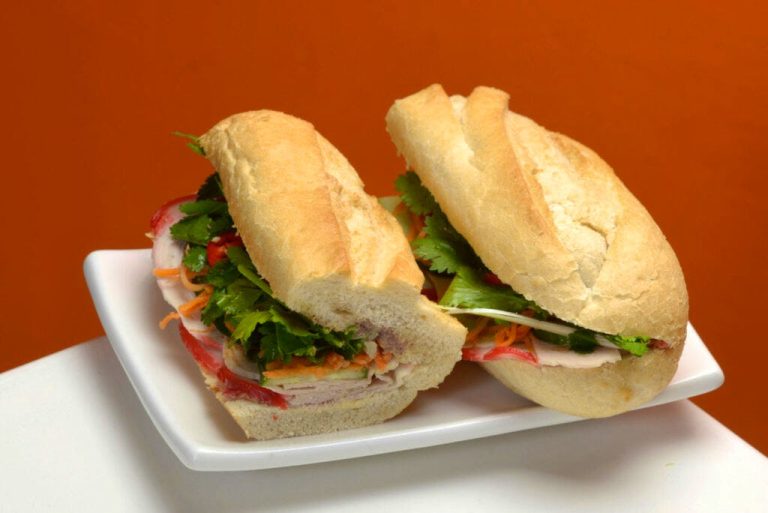 special baguette 1024x684 13022024105706 768x513