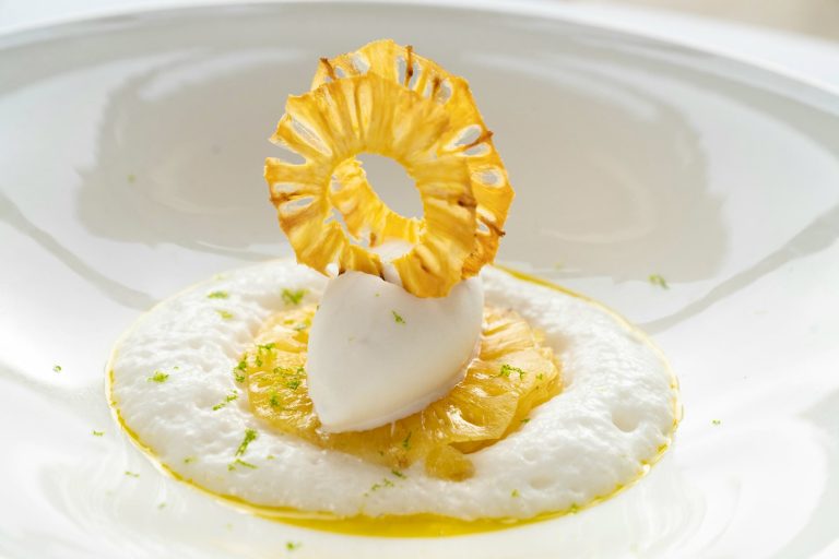 spiced pineapple plant based 18102024030716 768x512
