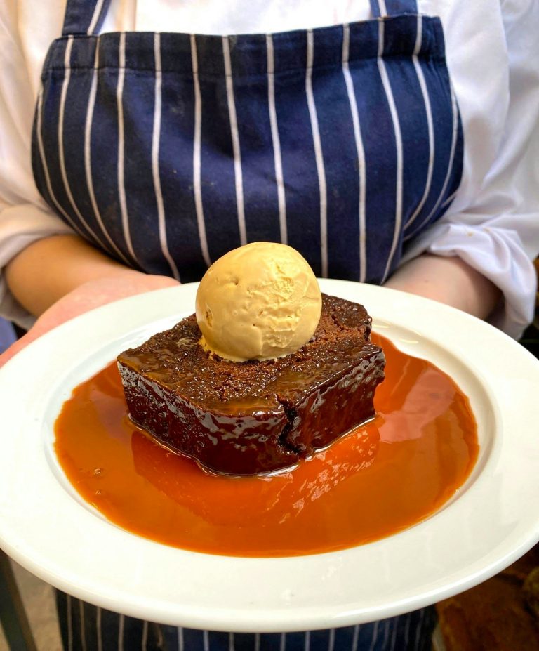 st john smithfield sticky toffee pudding 05122022101413 768x927