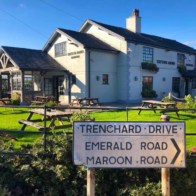 tatton arms outside seating beer garden 29072019015516 768x768