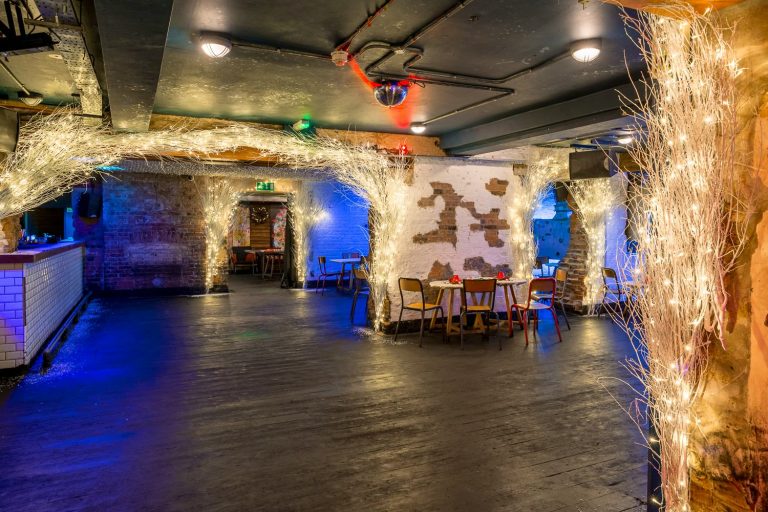 tbcxmas lowres 7k8b7883 copy 13112024064022 768x512