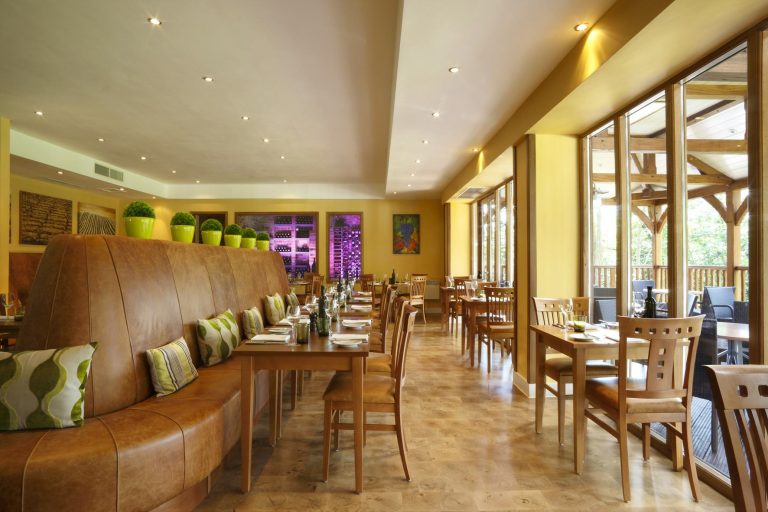 terravina dining 1 768x512