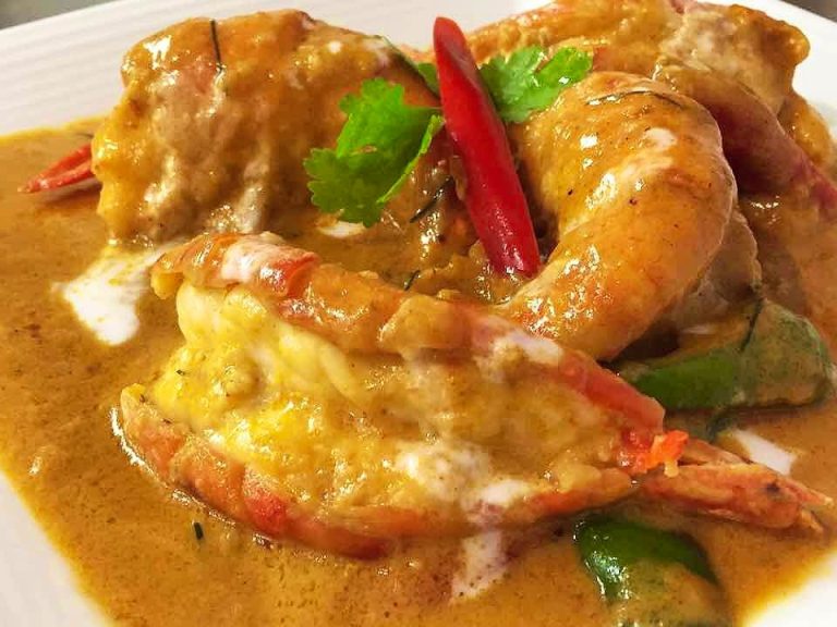 thai food bicester cabbages and condoms 26032020021302 768x576