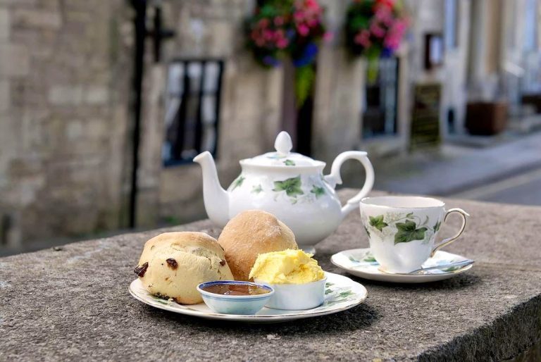 the bridge tea rooms in bath 768x514