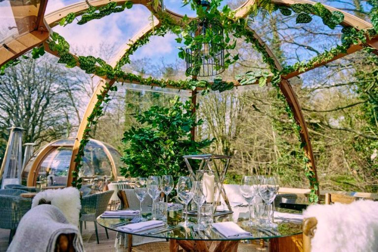 the crown at ampney gloucestershire inside dome 15052024091952 2 768x512