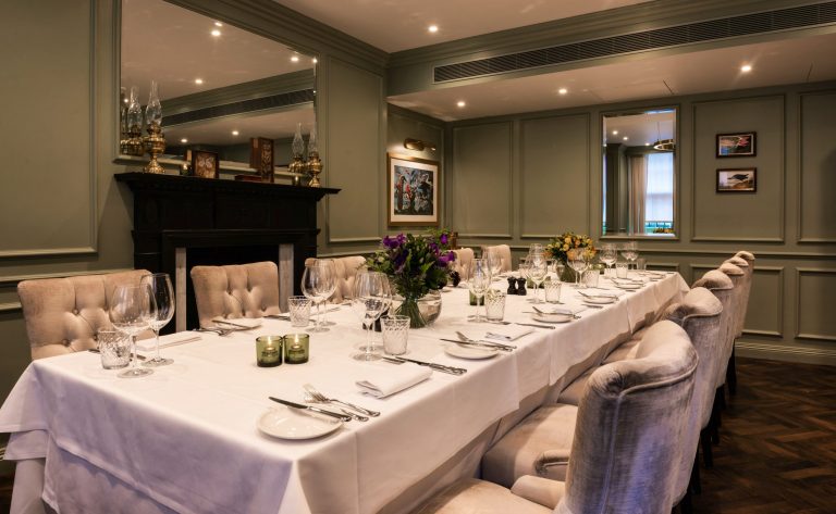 the curio 1 30112022112039 scaled 768x473