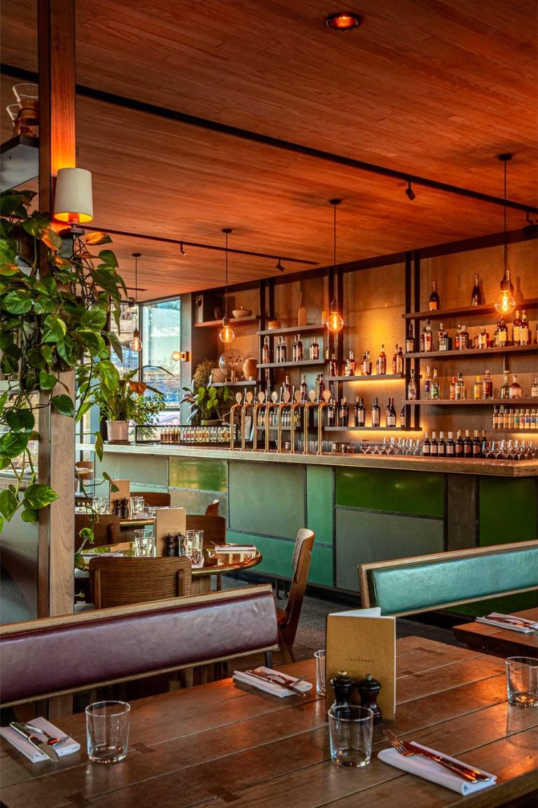 the lighterman 078  30012024112433 768x1152