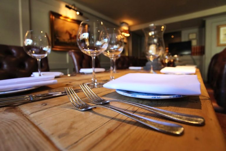 the porch house menu 26032020100312 768x512