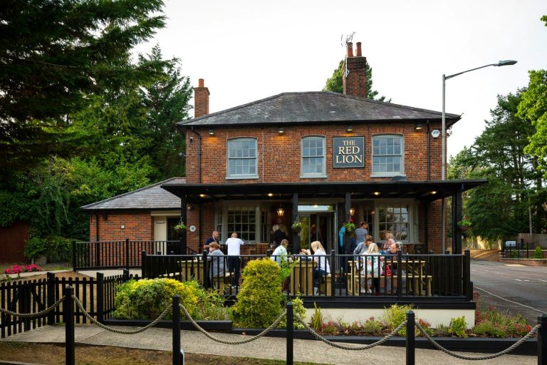 the red lion knotty green exterior 768x512