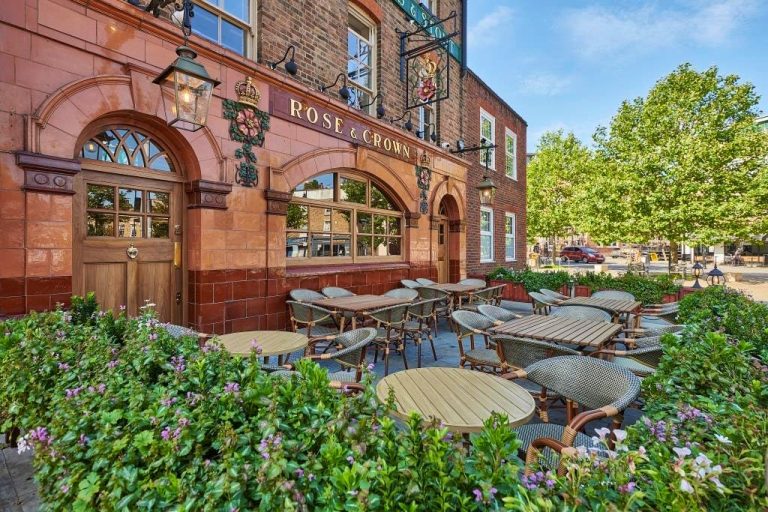 the rose and crown set menu 18082021012353 768x512