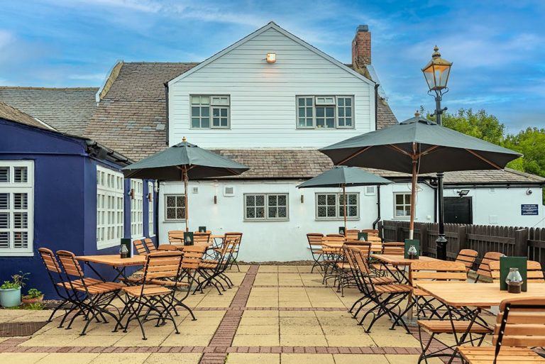 theoldfarmhousedarlington gallery 04 18122023101615 768x513