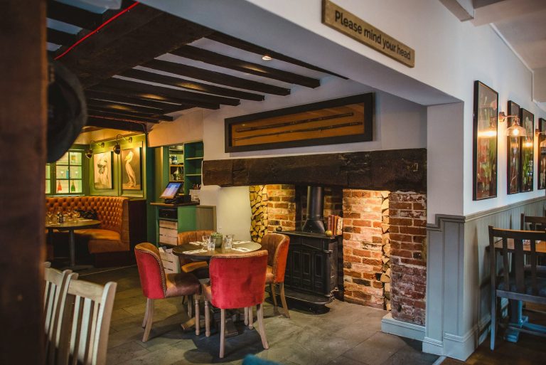 thestagontheriver sophieduckworthphotography 51 02042024012210 768x513