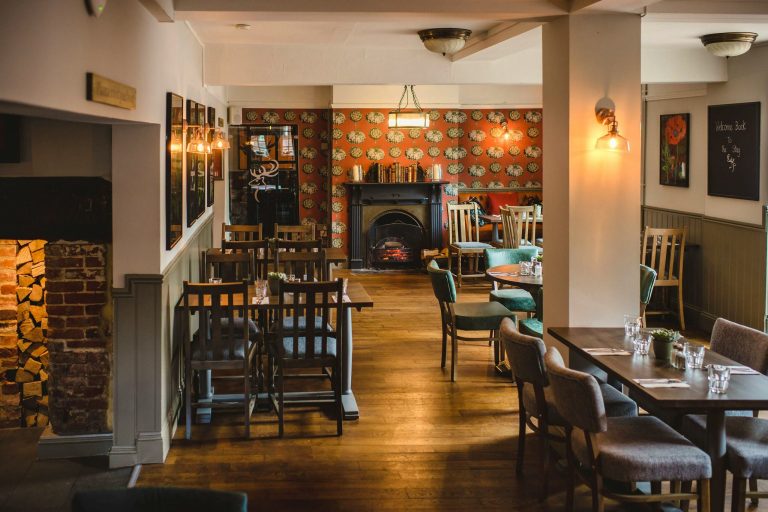 thestagontheriver sophieduckworthphotography 61 02042024012211 768x512