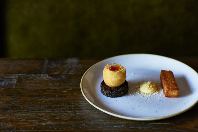 thesurprise 0142 27082024084401 768x512