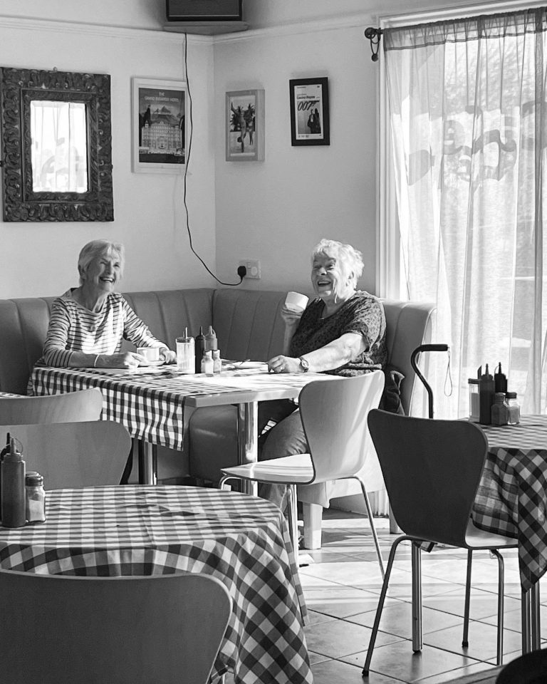 thumbnail 5d7a87fa 23dc 4551 a97f 6577ff873339 17102023032232 768x960