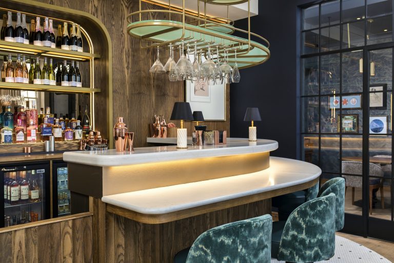 twh discobar a 09072024015205 768x512